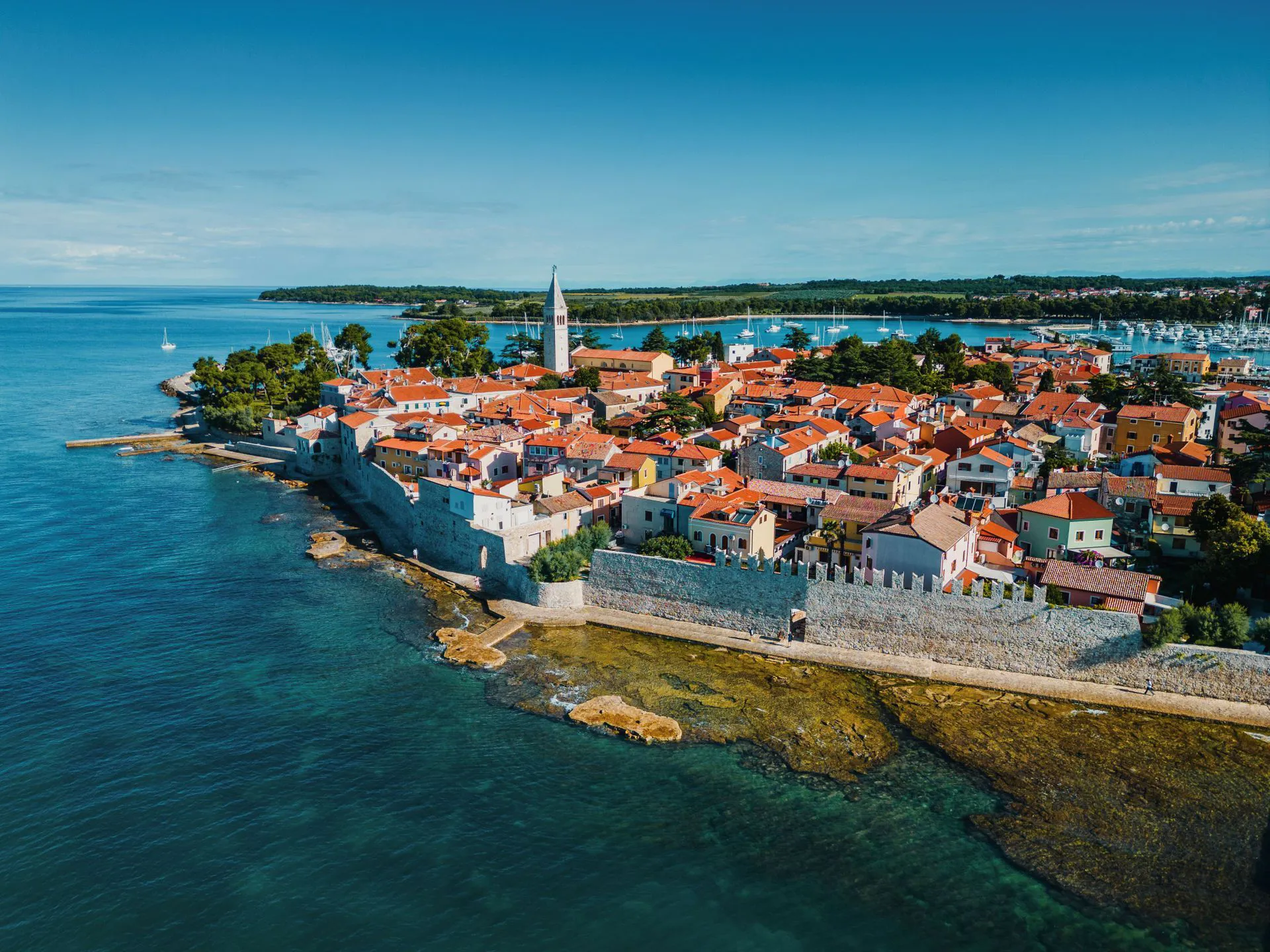 Vođeni razgled Novigrada – priče grada i mora